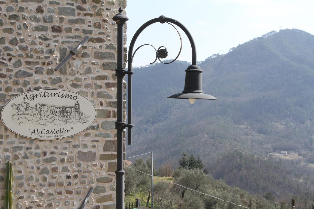 Al Castello Da Annamaria Guest House Beverino Exterior foto
