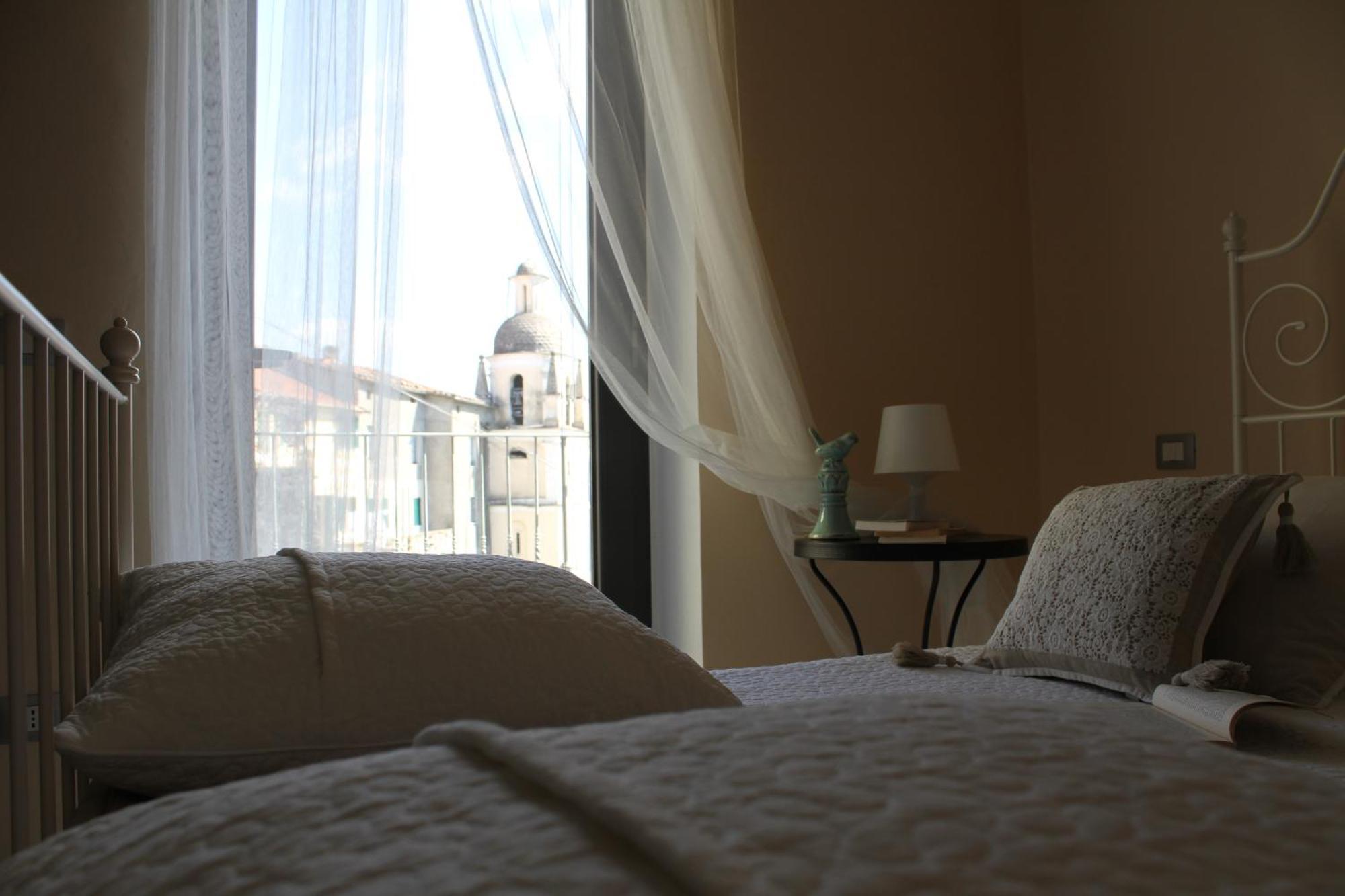 Al Castello Da Annamaria Guest House Beverino Cameră foto